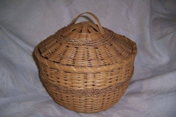 Lidded Storage Basket